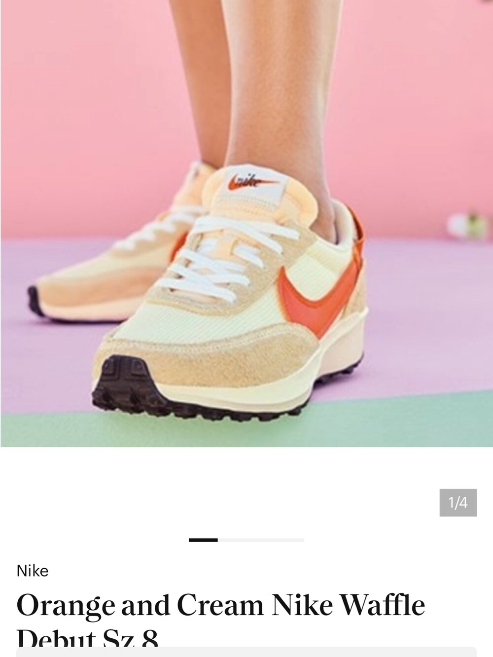 Women’s Nike Waffle Debut Sneakers - Picture 4 of 12
